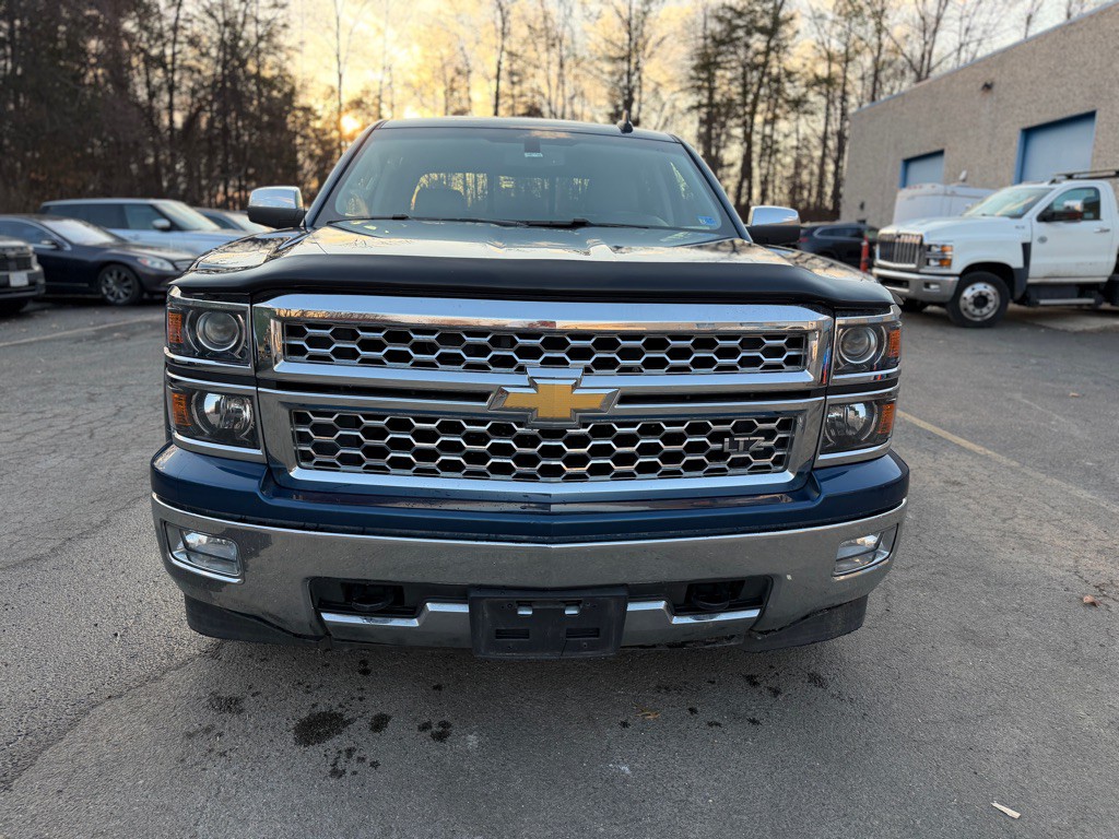 2015 Chevrolet Silverado 1500 Image 2