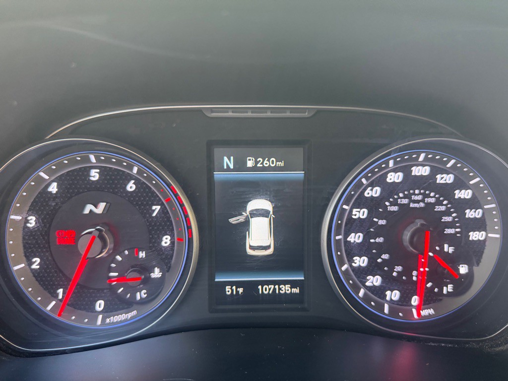 2020 Hyundai Veloster Image 11