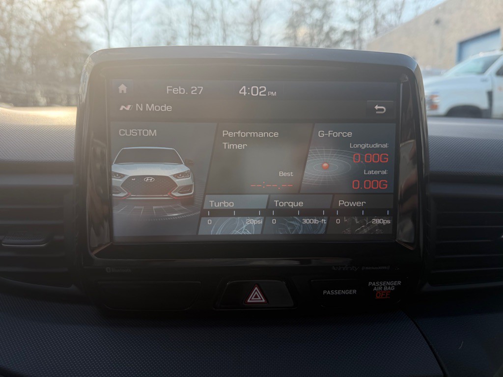 2020 Hyundai Veloster Image 14