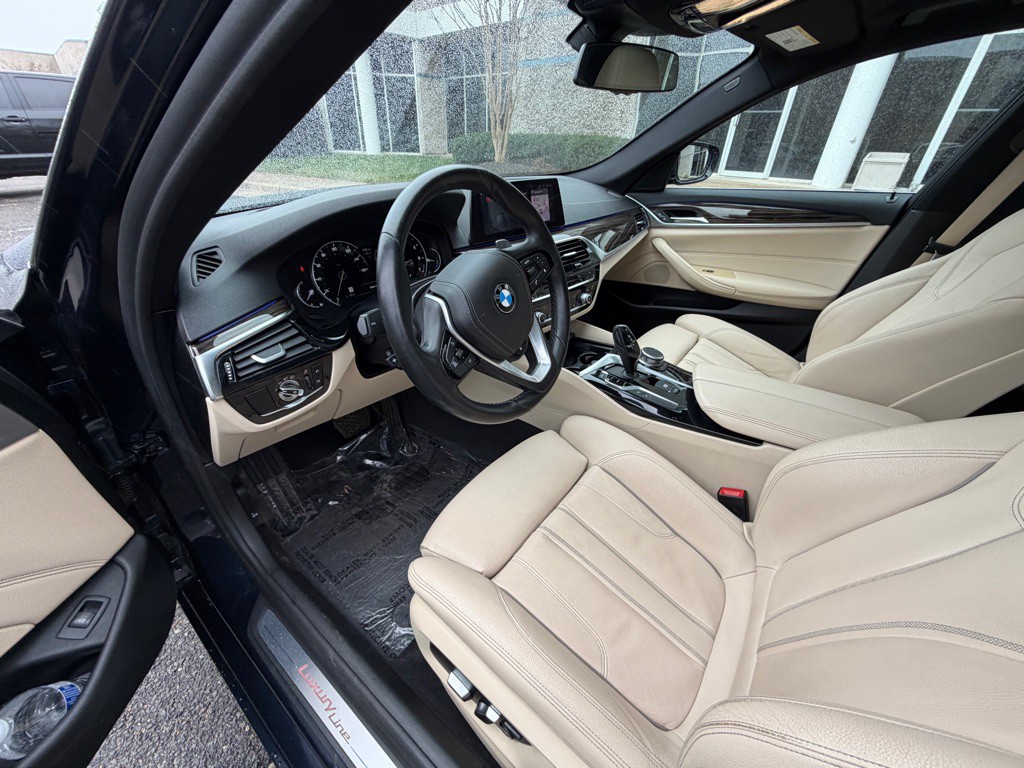 2019 BMW 5 Series Image 8