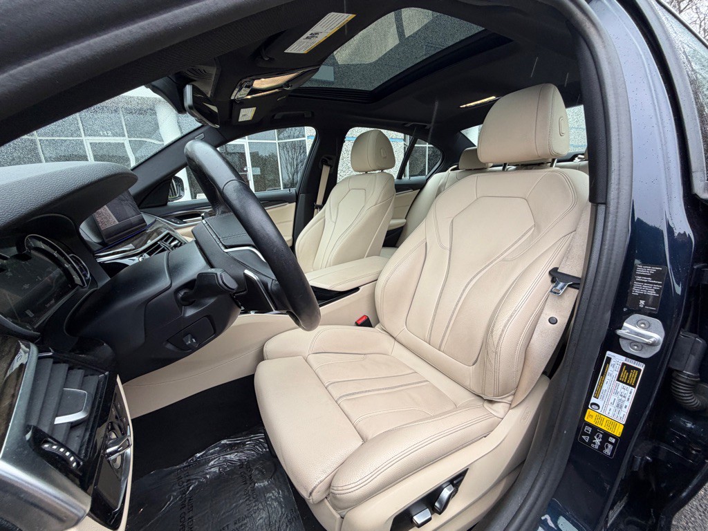 2019 BMW 5 Series Image 9