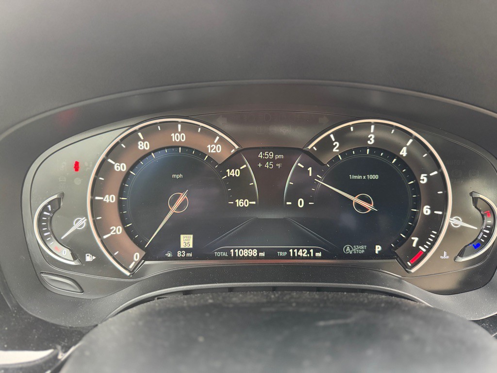 2019 BMW 5 Series Image 11