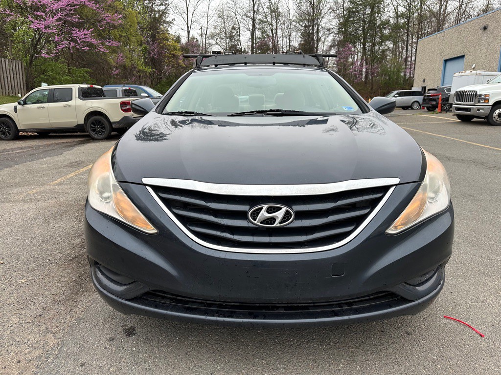 2012 Hyundai Sonata Image 3