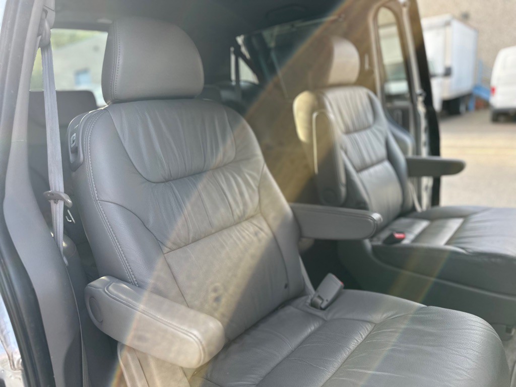 2010 Honda Odyssey Image 10