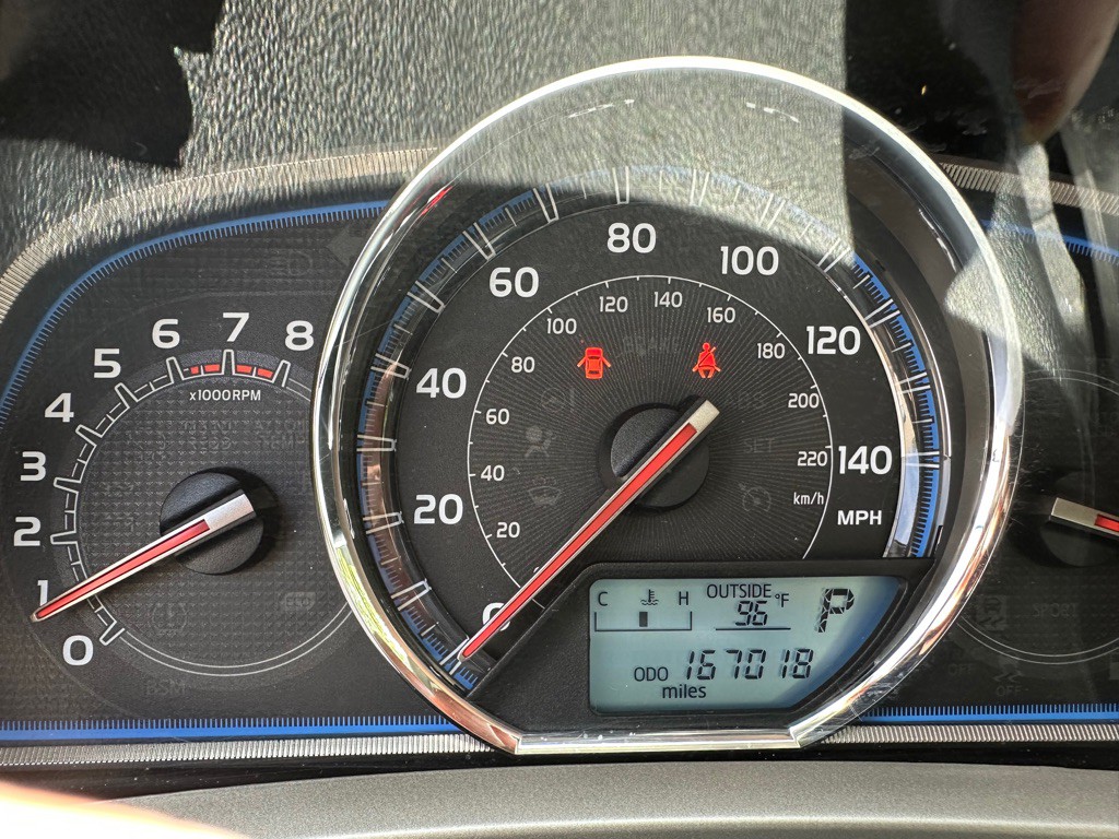 2015 Toyota Rav4 Image 14