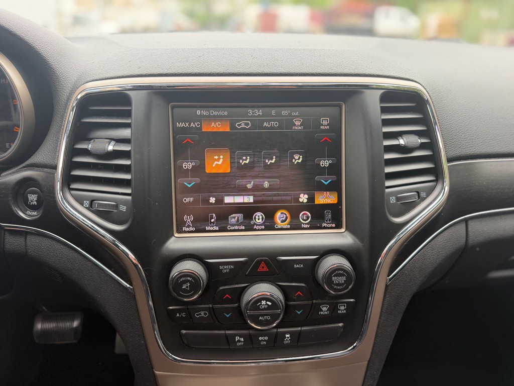 2014 Jeep Grand Cherokee Image 12