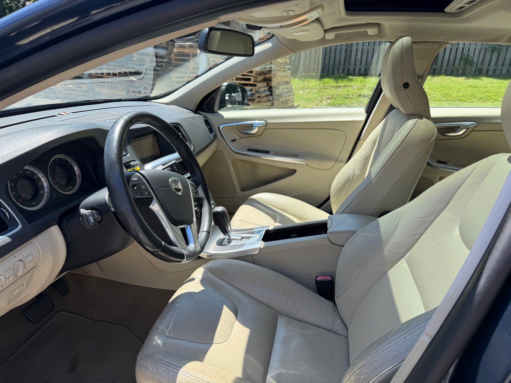 2011 Volvo S60 Image 10