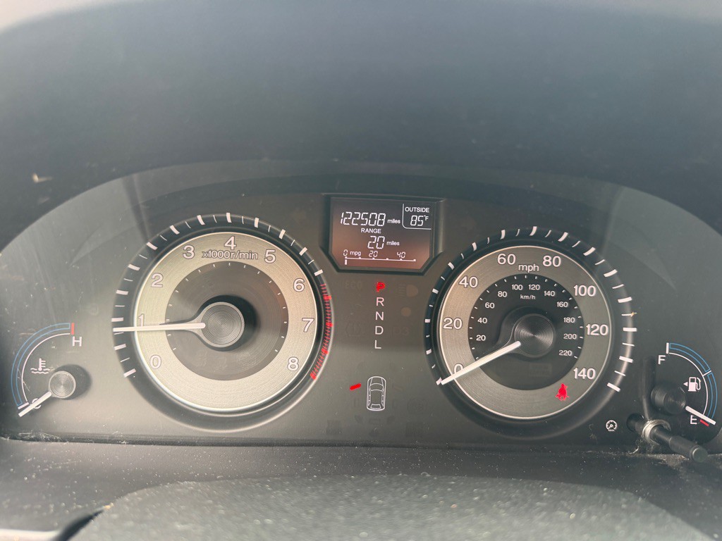 2011 Honda Odyssey Image 12
