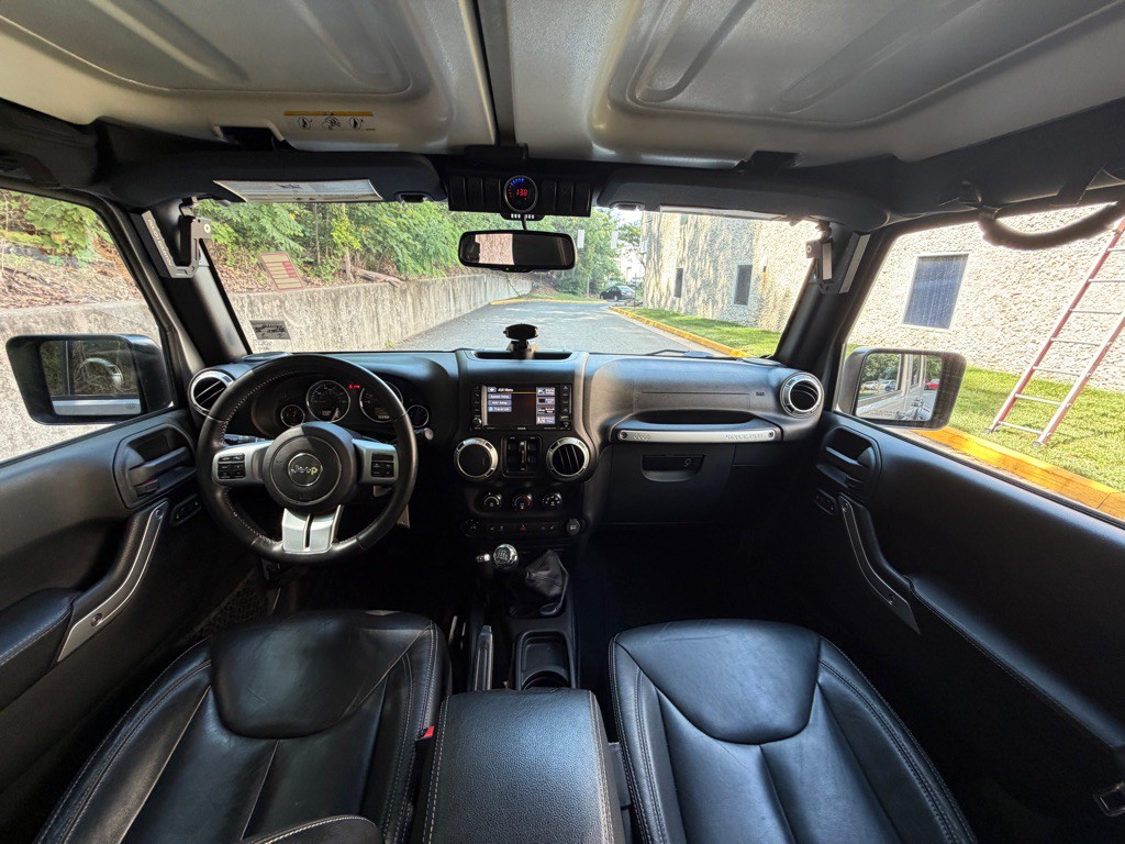 2016 Jeep Wrangler Unlimited Image 14