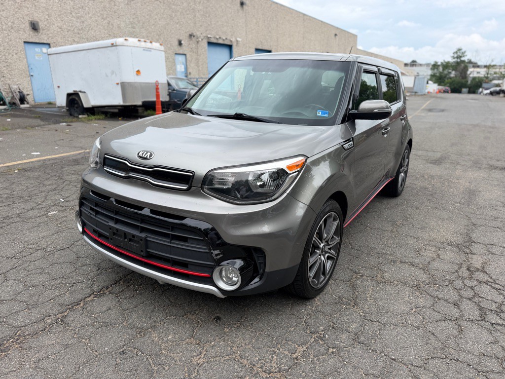 2017 Kia Soul Image 1