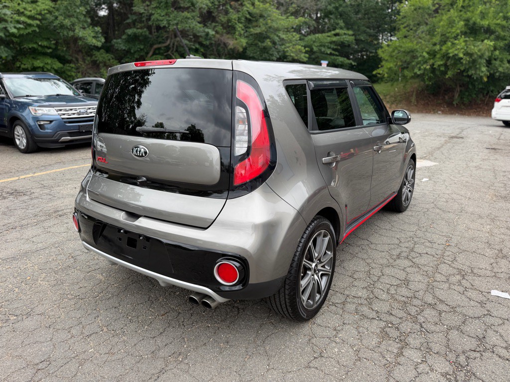 2017 Kia Soul Image 5