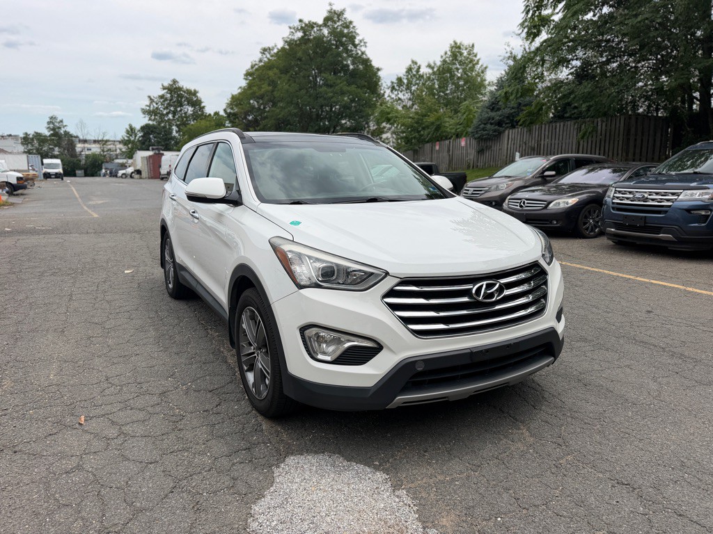 2015 Hyundai Santa Fe Image 3