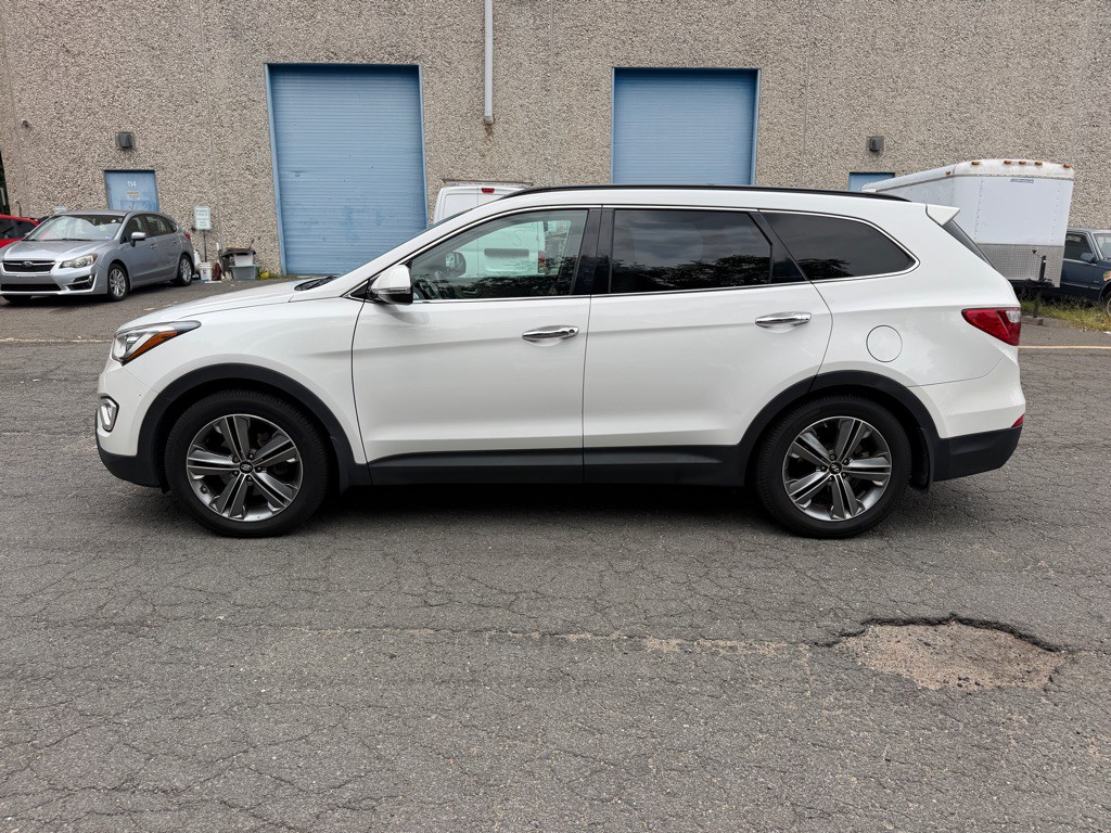 2015 Hyundai Santa Fe Image 7