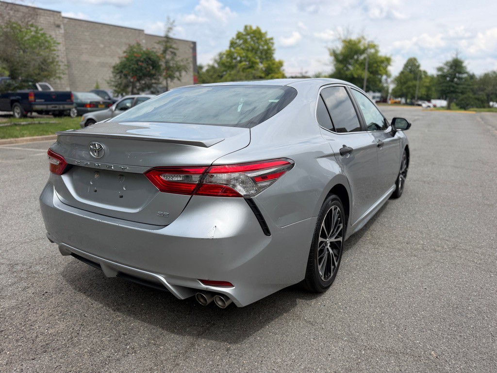 2018 Toyota Camry Image 5