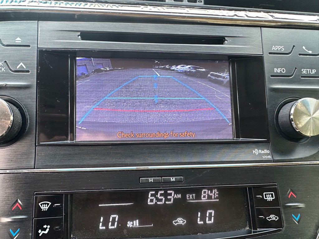2014 Toyota Avalon Image 10