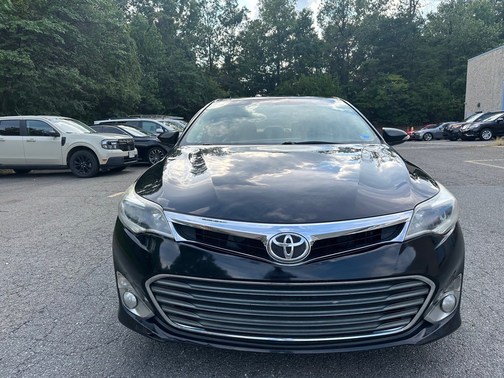 2014 Toyota Avalon Image 16