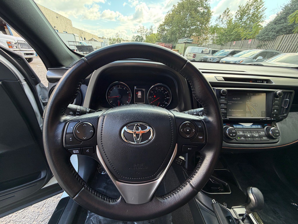2017 Toyota Rav4 Image 10