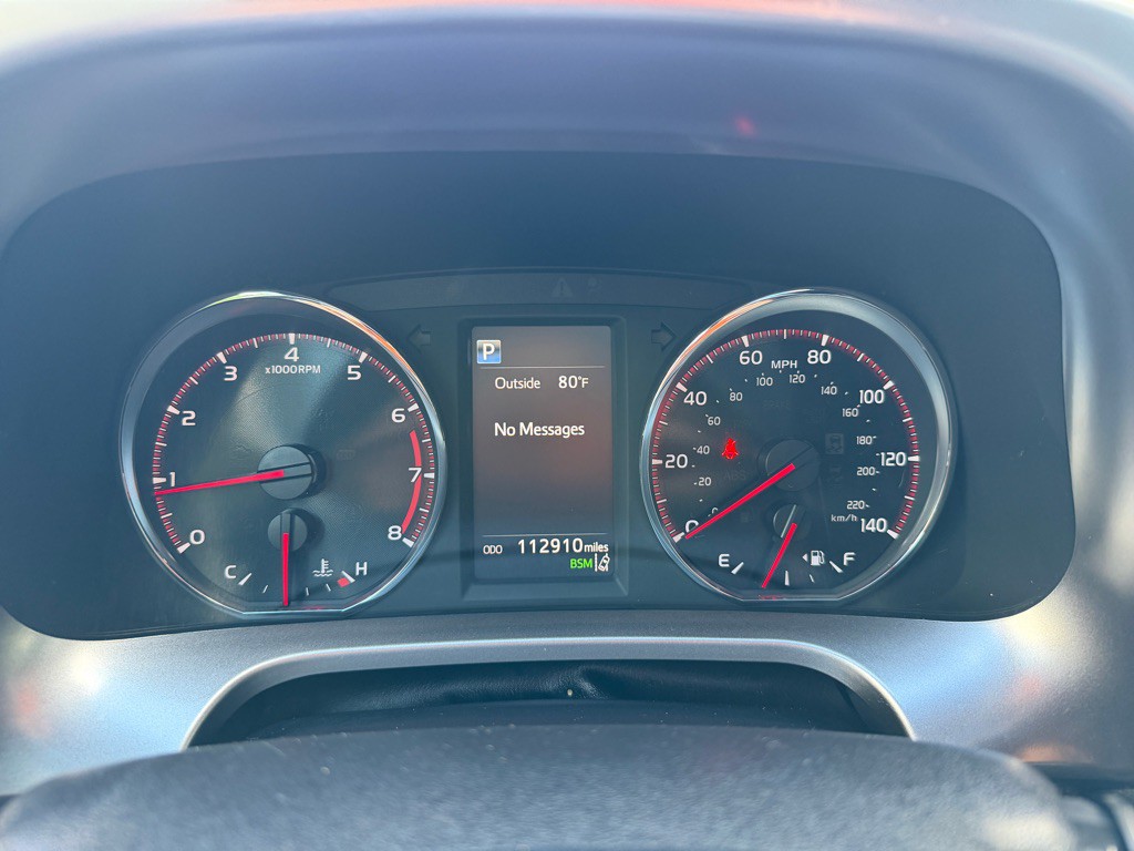 2017 Toyota Rav4 Image 11