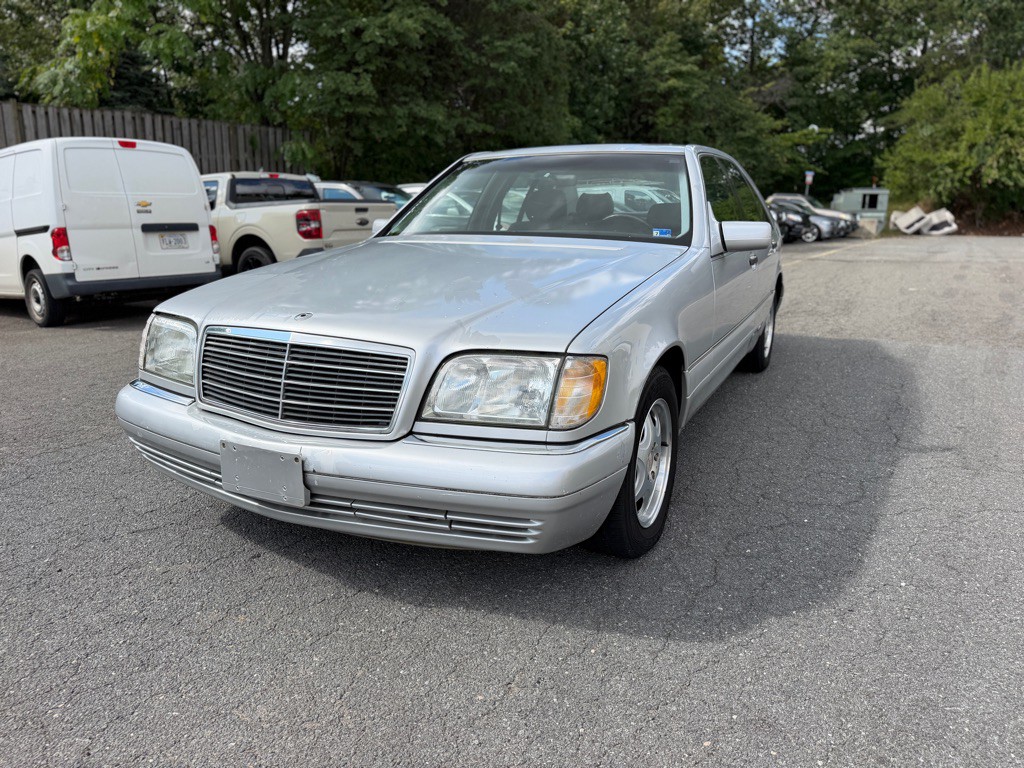 1998 Mercedes-Benz S-Class Image 1