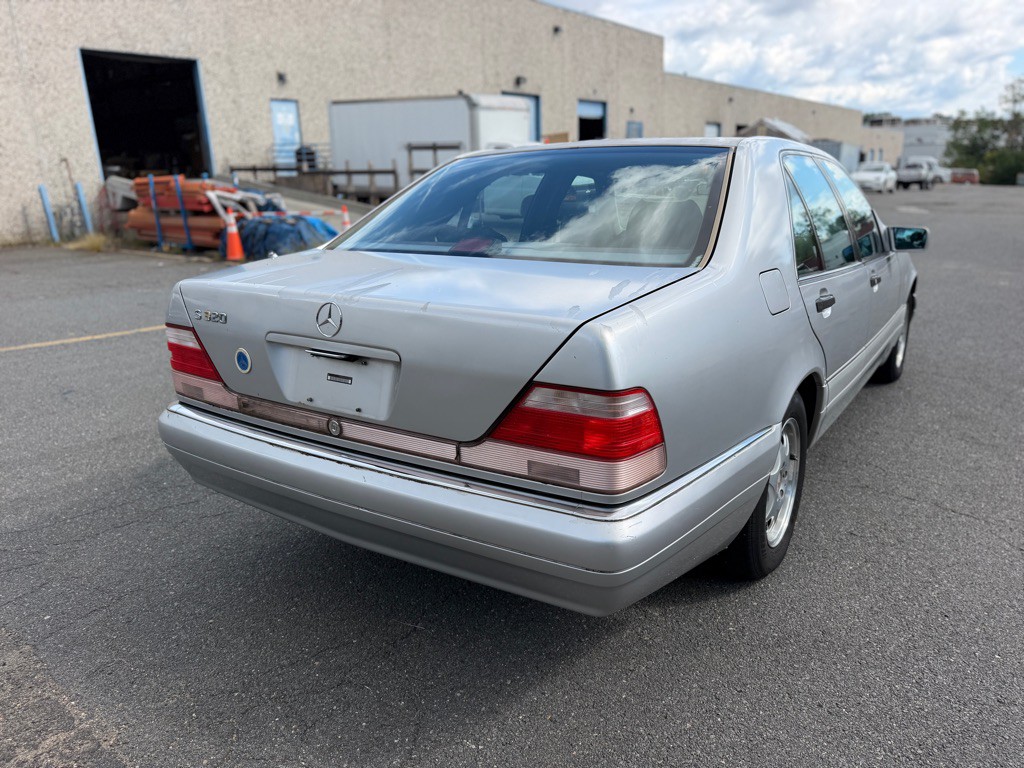 1998 Mercedes-Benz S-Class Image 4