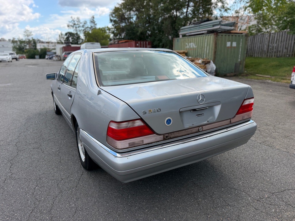 1998 Mercedes-Benz S-Class Image 5