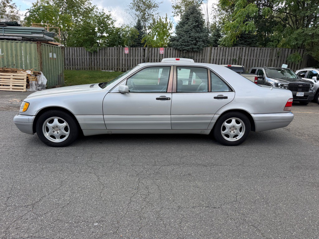 1998 Mercedes-Benz S-Class Image 6
