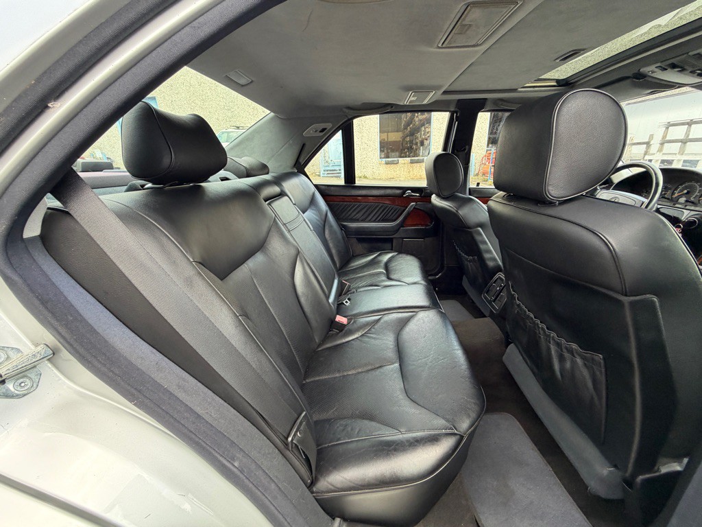 1998 Mercedes-Benz S-Class Image 13