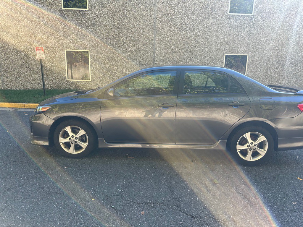2013 Toyota Corolla Image 4