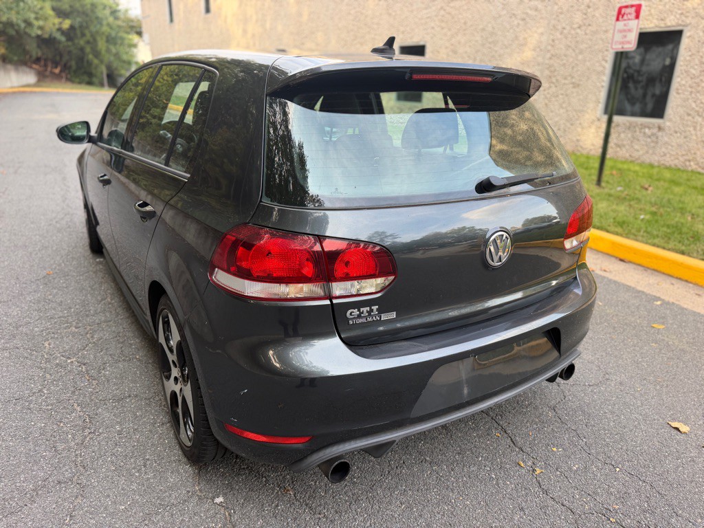 2012 Volkswagen GTI Image 6