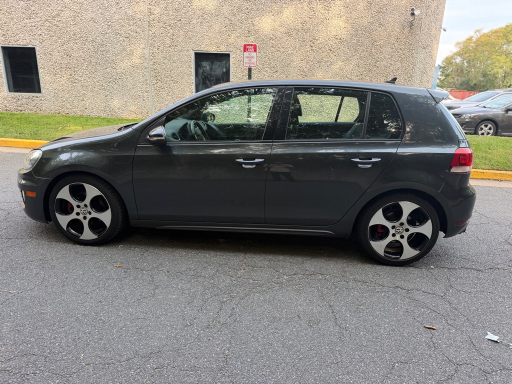 2012 Volkswagen GTI Image 7