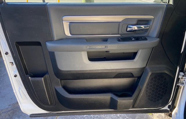 2017 RAM 1500 Image 19