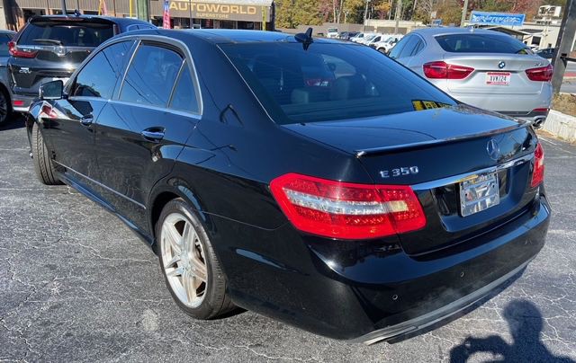 2011 Mercedes-Benz E-Class Image 3