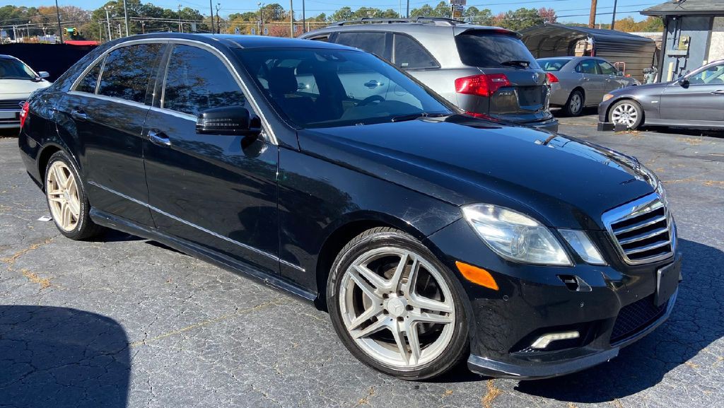 2011 Mercedes-Benz E-Class Image 8