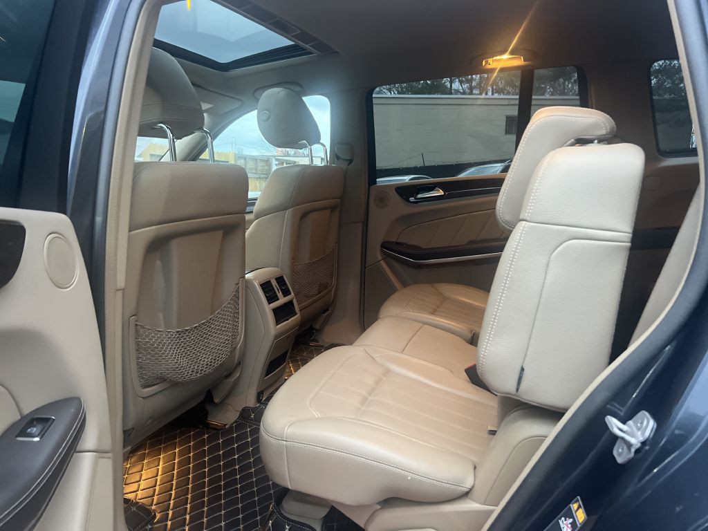 2013 Mercedes-Benz GL-Class Image 13