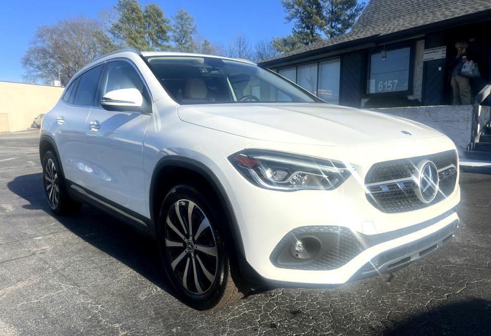 2022 Mercedes-Benz GLA-Class Image 4