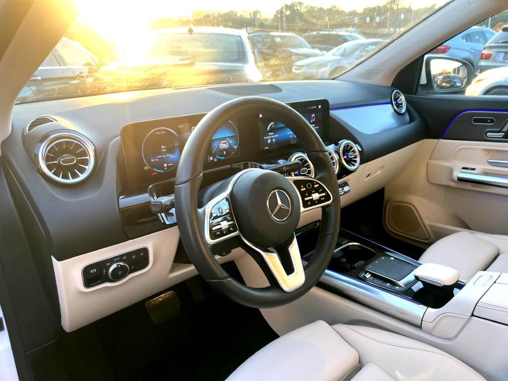 2022 Mercedes-Benz GLA-Class Image 10