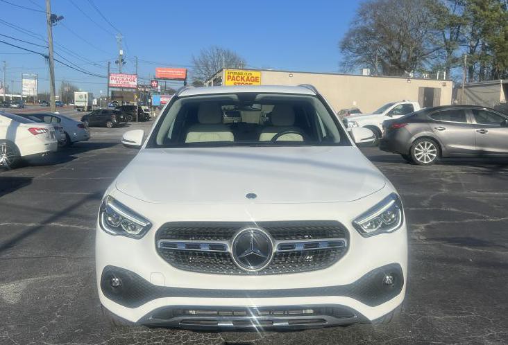 2022 Mercedes-Benz GLA-Class Image 13
