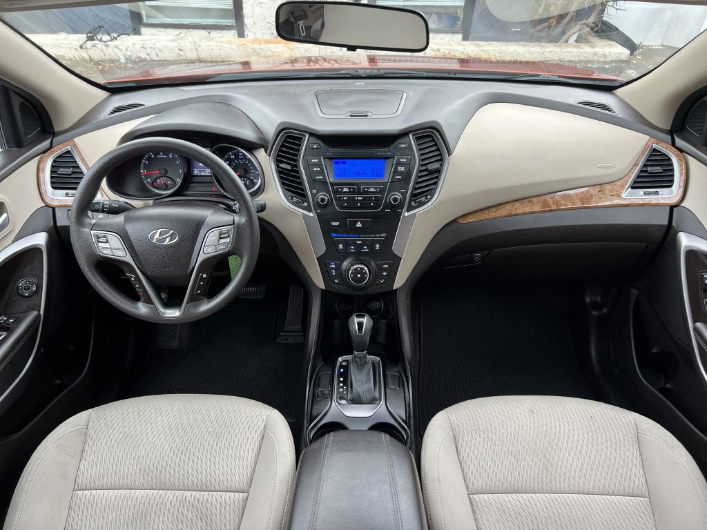 2015 Hyundai Santa Fe Sport Image 16