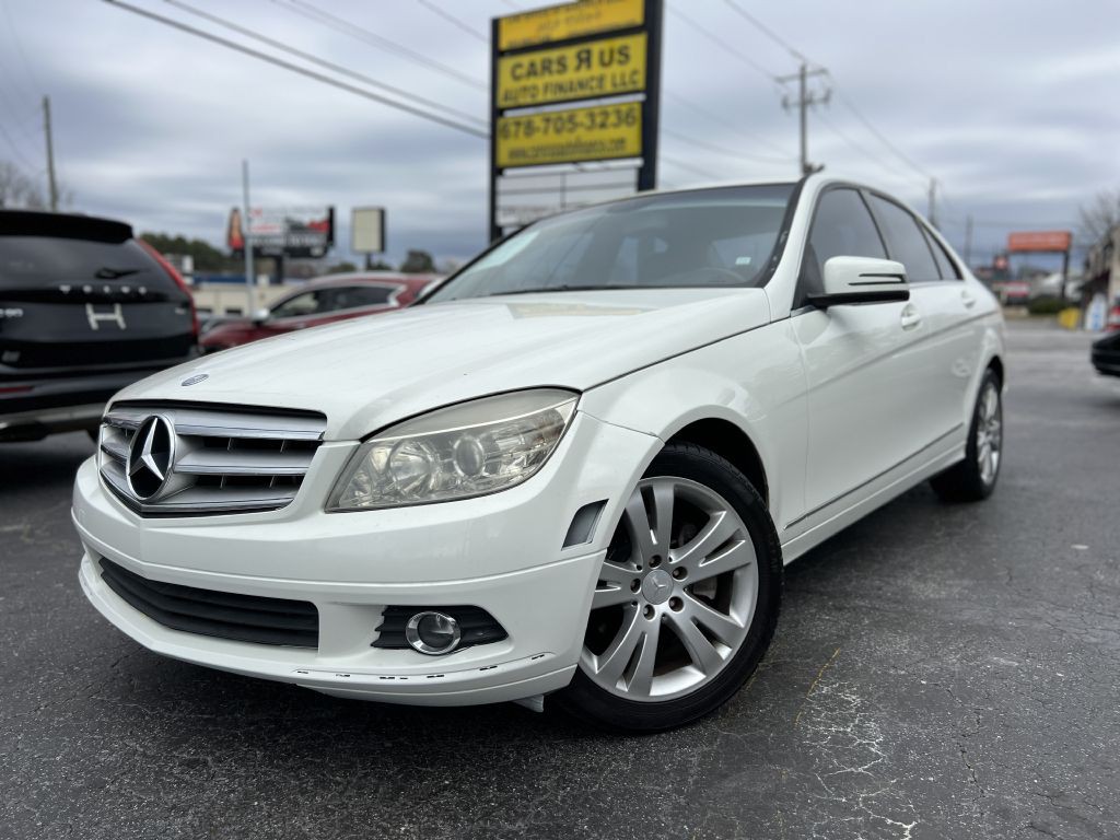 2010 Mercedes-Benz C-Class Image 2