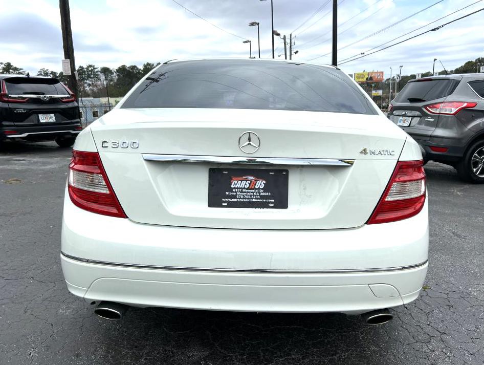 2010 Mercedes-Benz C-Class Image 6