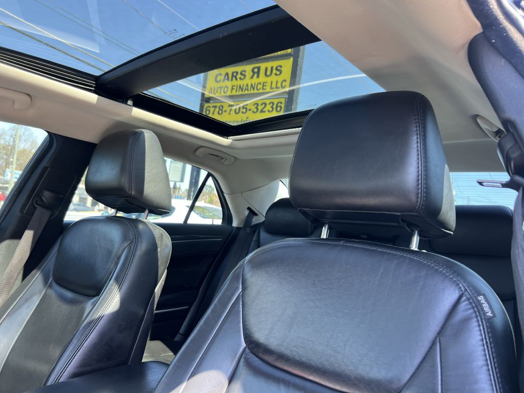 2020 Chrysler 300 Image 11