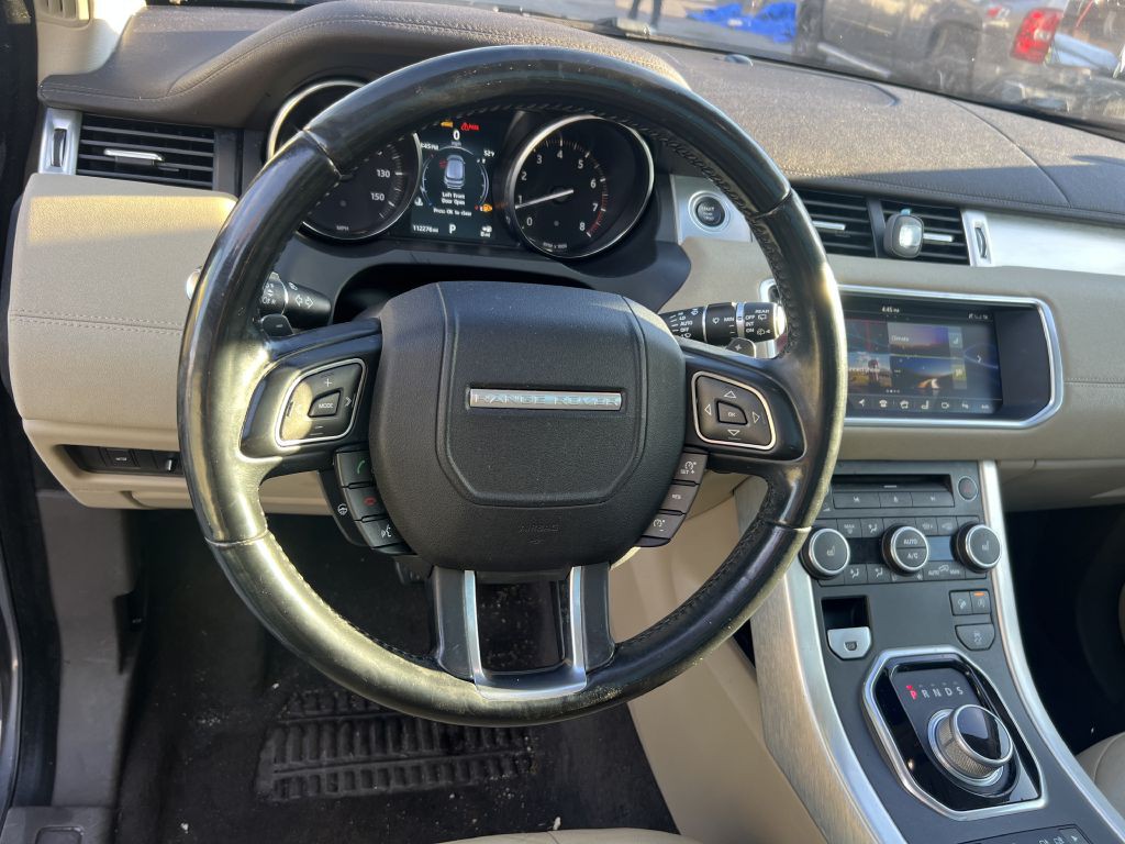 2017 Land Rover Range Rover Evoque Image 8