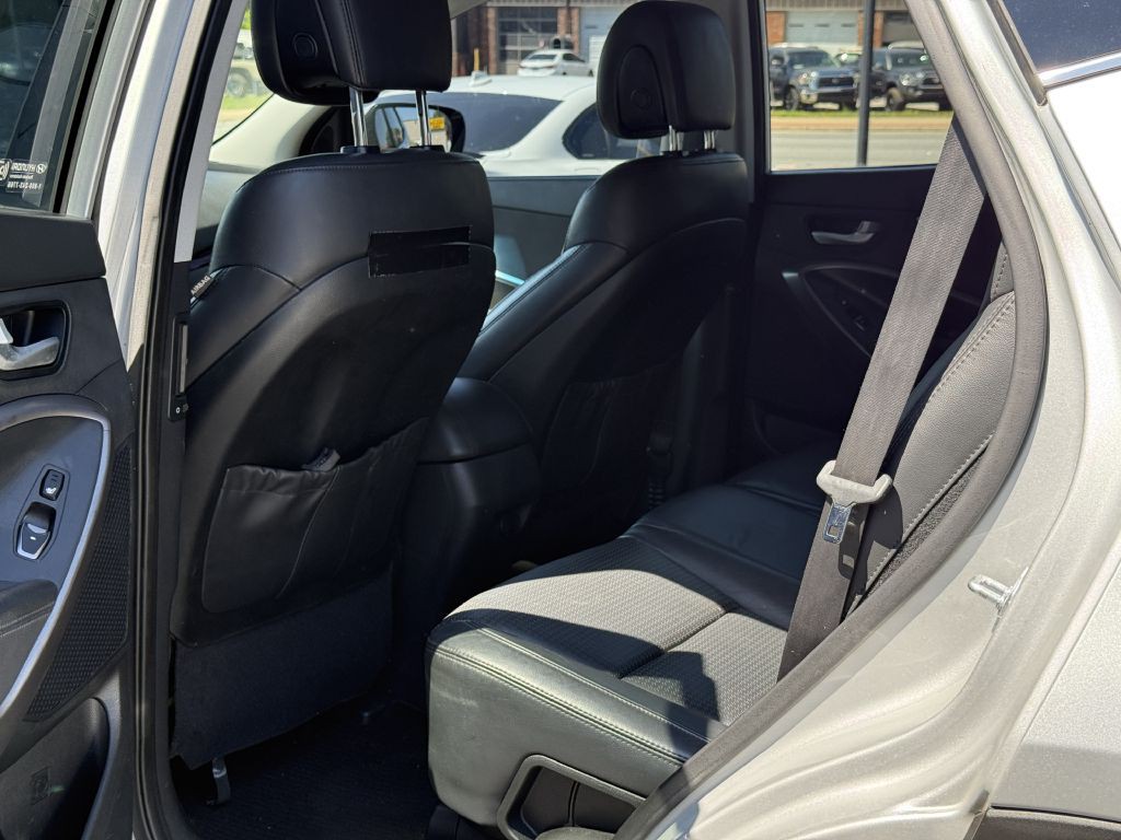 2013 Hyundai Santa Fe Sport Image 11