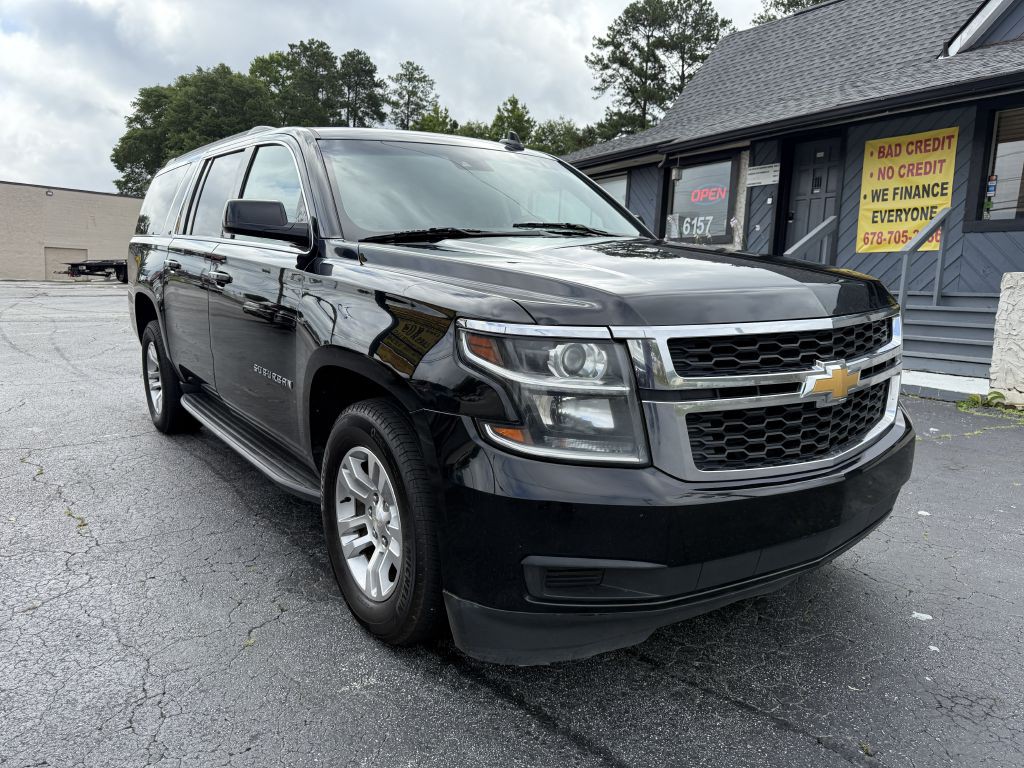 2020 Chevrolet Suburban Image 3