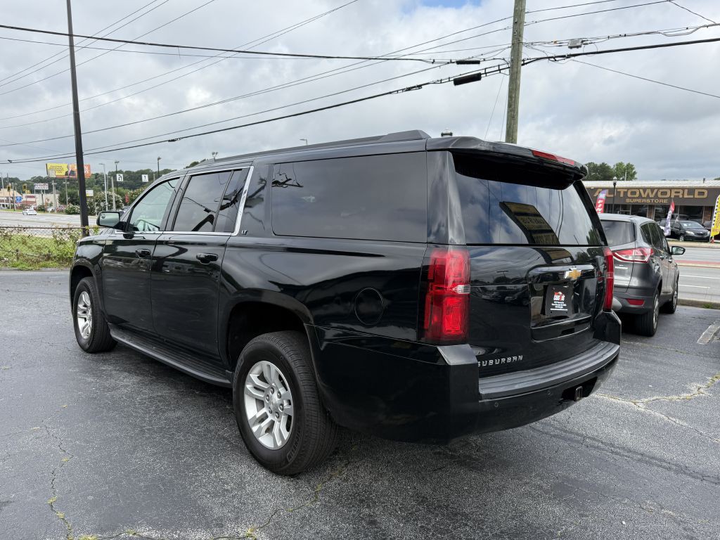 2020 Chevrolet Suburban Image 6