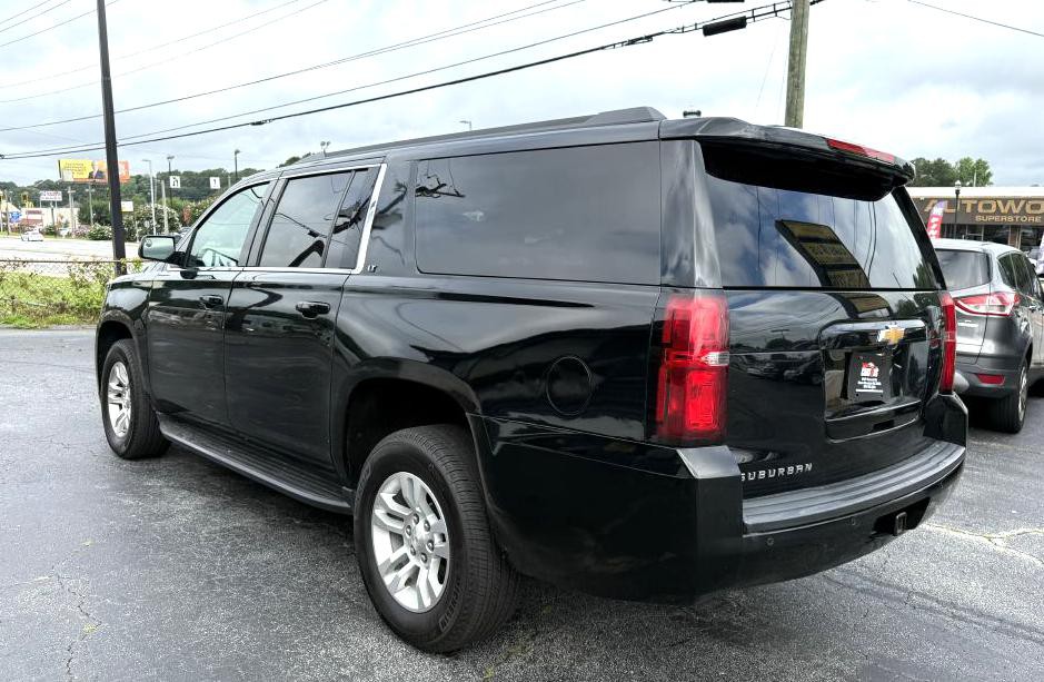 2020 Chevrolet Suburban Image 7