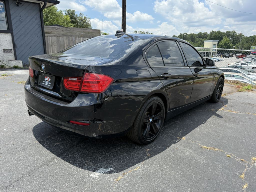 2015 BMW 3 Series Image 4