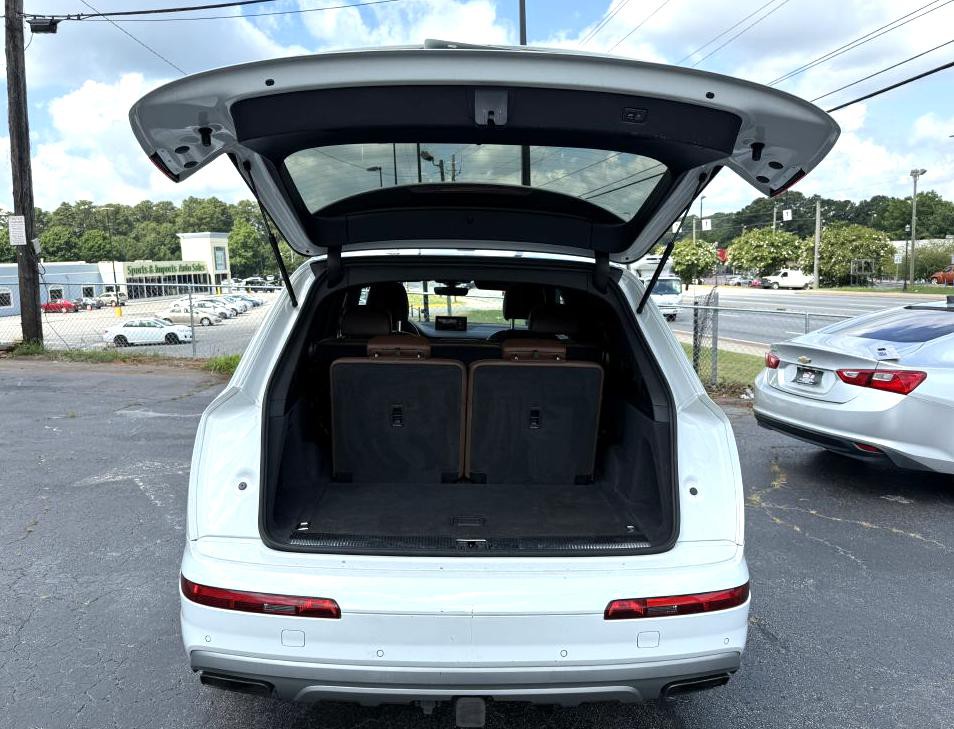 2018 Audi Q7 Image 8