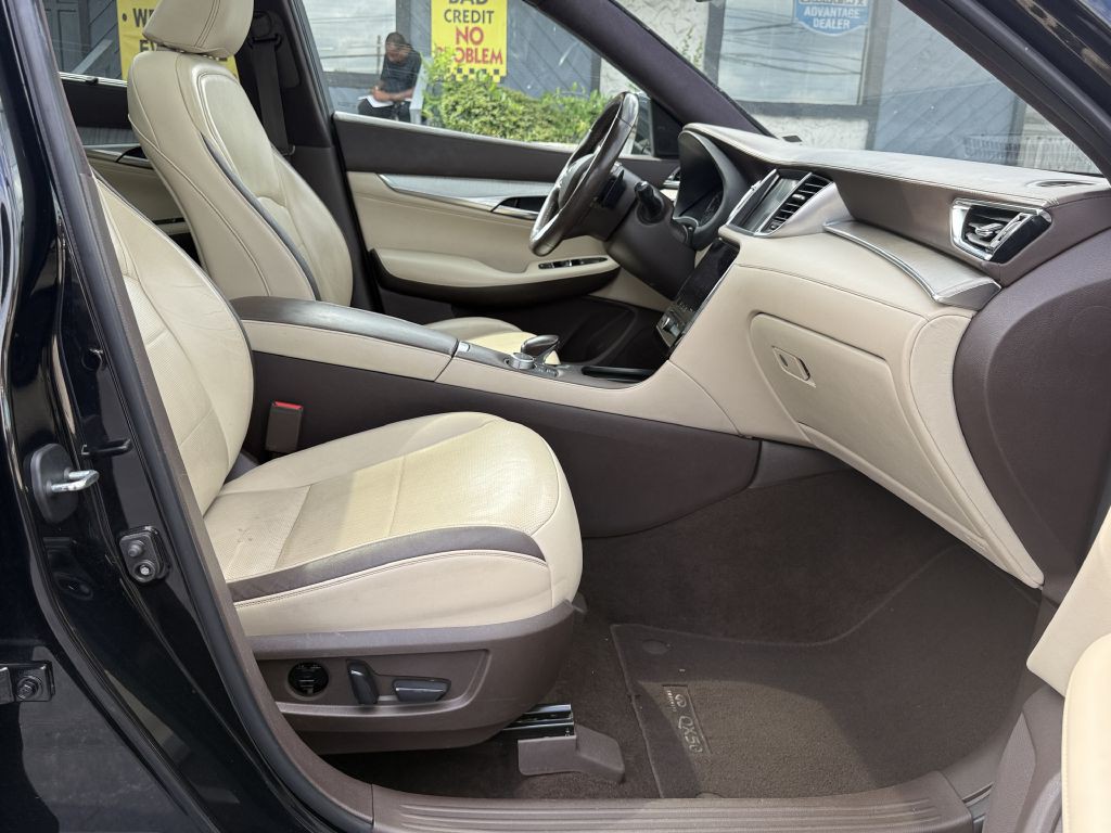 2019 INFINITI QX50 Image 18