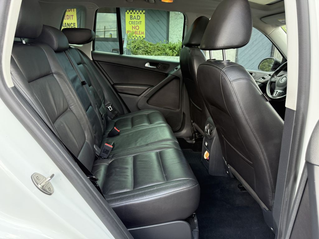 2017 Volkswagen Tiguan Image 13